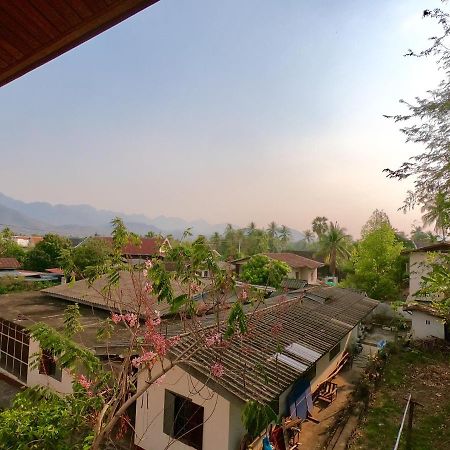 Moon'S House Hotel Luang Prabang Exterior photo